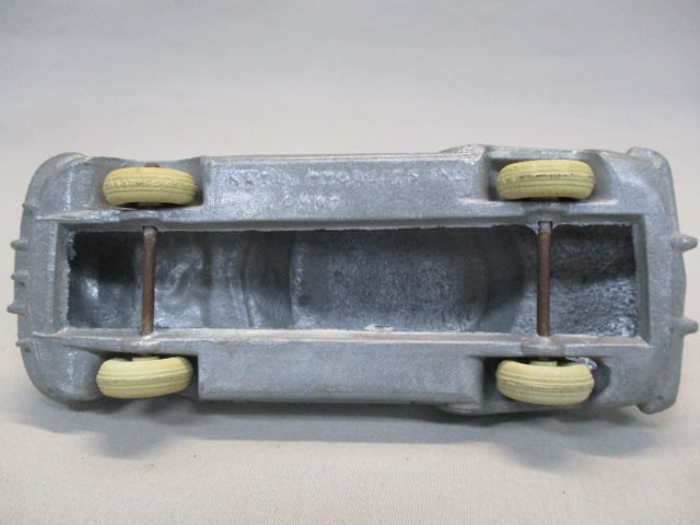 1947/48 Diecast Studebaker Commander Promo - 8