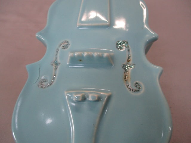 Vintage McCoy Violin/Cello Wall Pocket Made in USA - 2