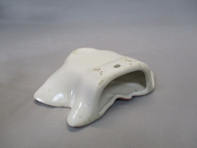 Vintage Leaf Wall Pocket 5.5" x 6" - 3