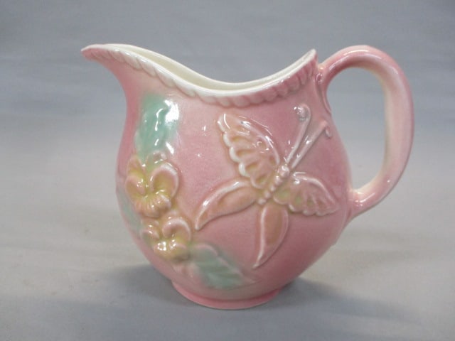Hull Pottery #81 Pink "sun Glow" Pitcher Wall Pocket (1 of 4)