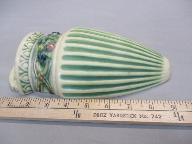 Vintage Roseville Corinthion Art Pottery Wall Pocket - 5