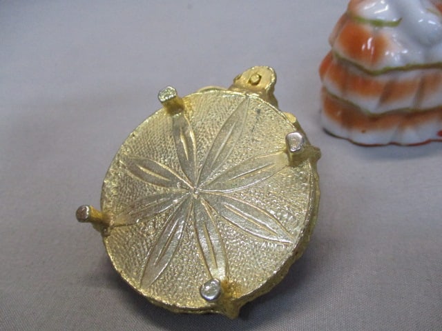 Vintage Lady Pin Cushion Made in Japan Terrier Pin Cushion & Scissors Holder - 6