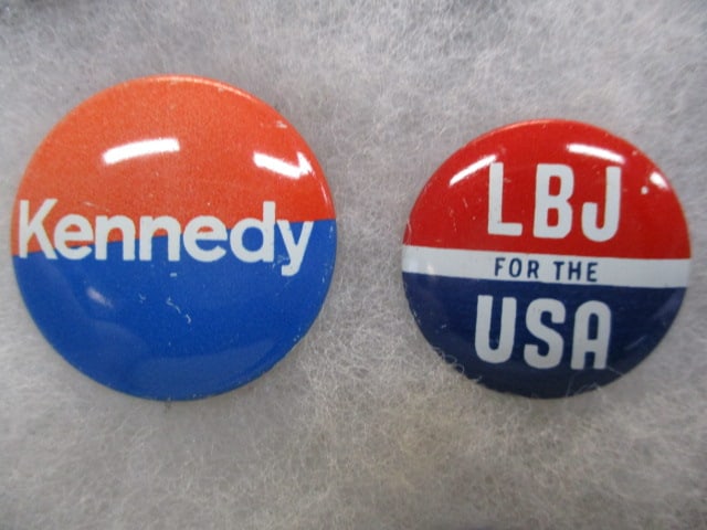 6 Vintage Campaign Pinback Buttons - 3