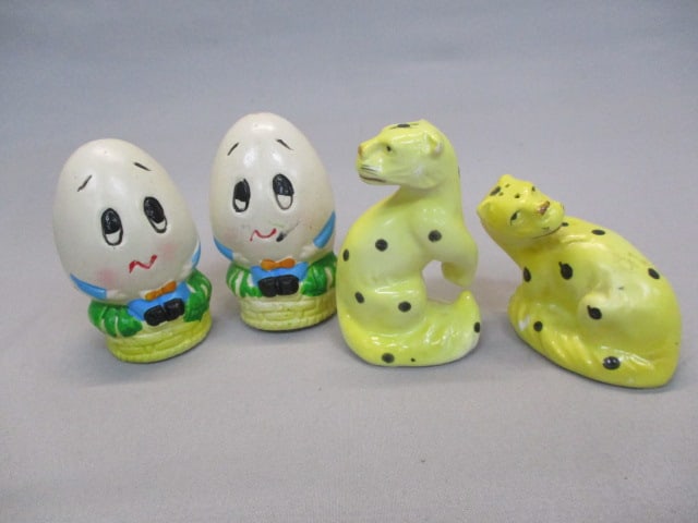 8 Vintage Salt & Pepper Holders - 5