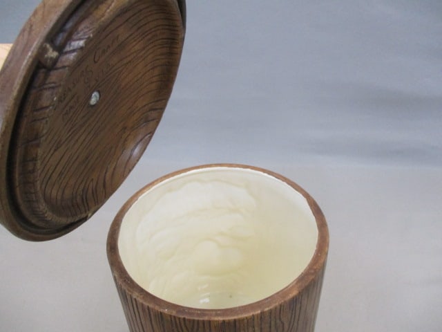 Vintage Treasure Croft Barrel Cookie Jar 10" - 4