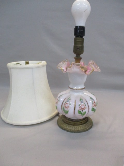 Vintage Fenton "Charleston Rose" Ruffled Crest Melon Lamps - 2
