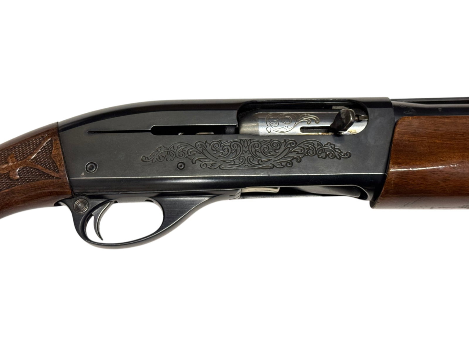 Remington Model 1100 12 GA. Semi-Automatic Vent Rib Shotgun - 11