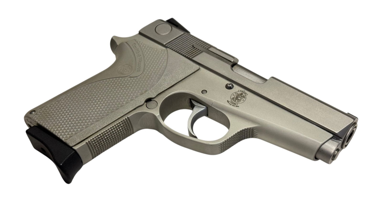 Excellent Smith & Wesson Ladysmith Model 3913 9mm Semi-Automatic Pistol - 18