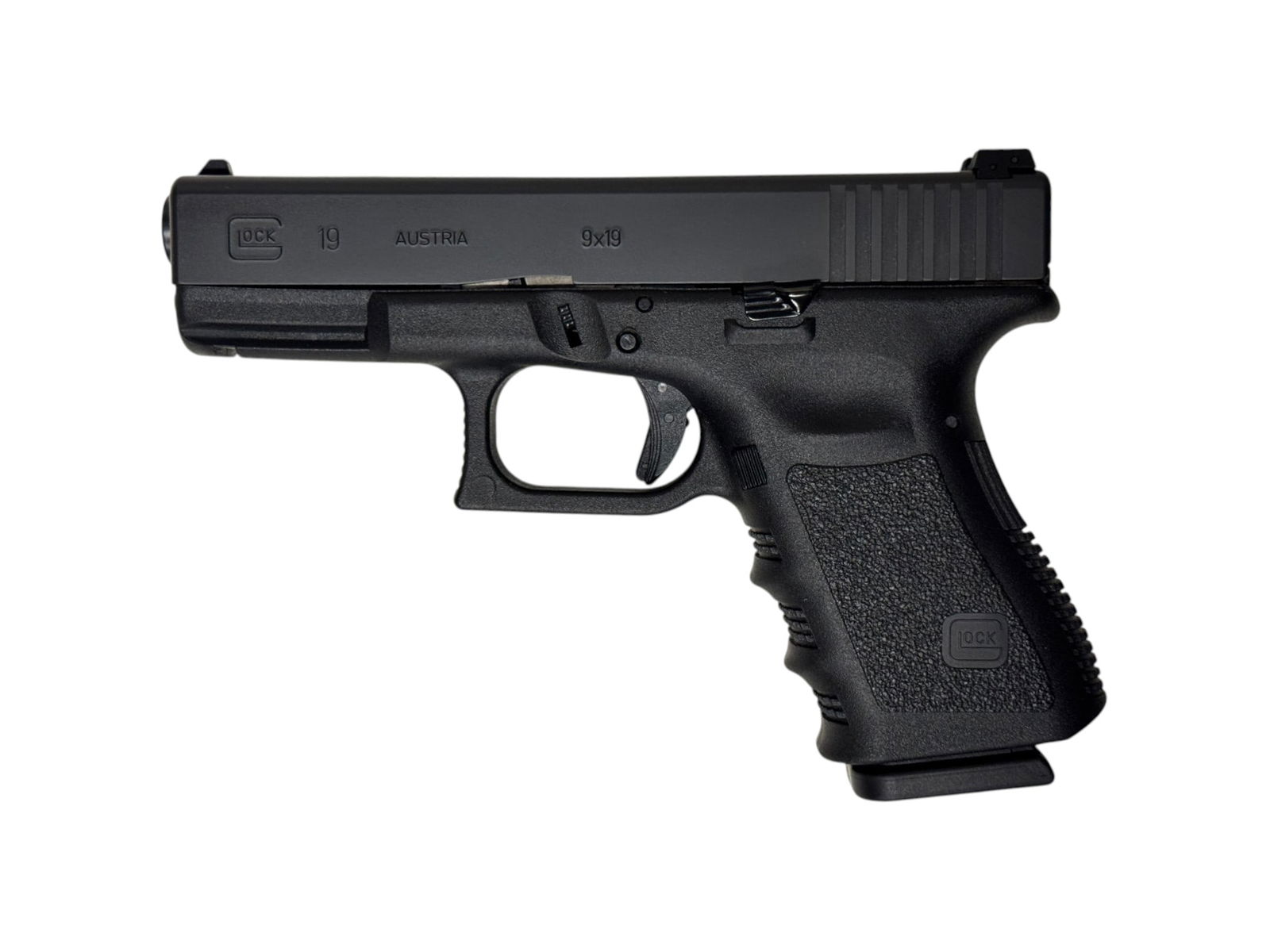 NIB Glock 19 Gen 3 Semi-Automatic 9mm Pistol - 4