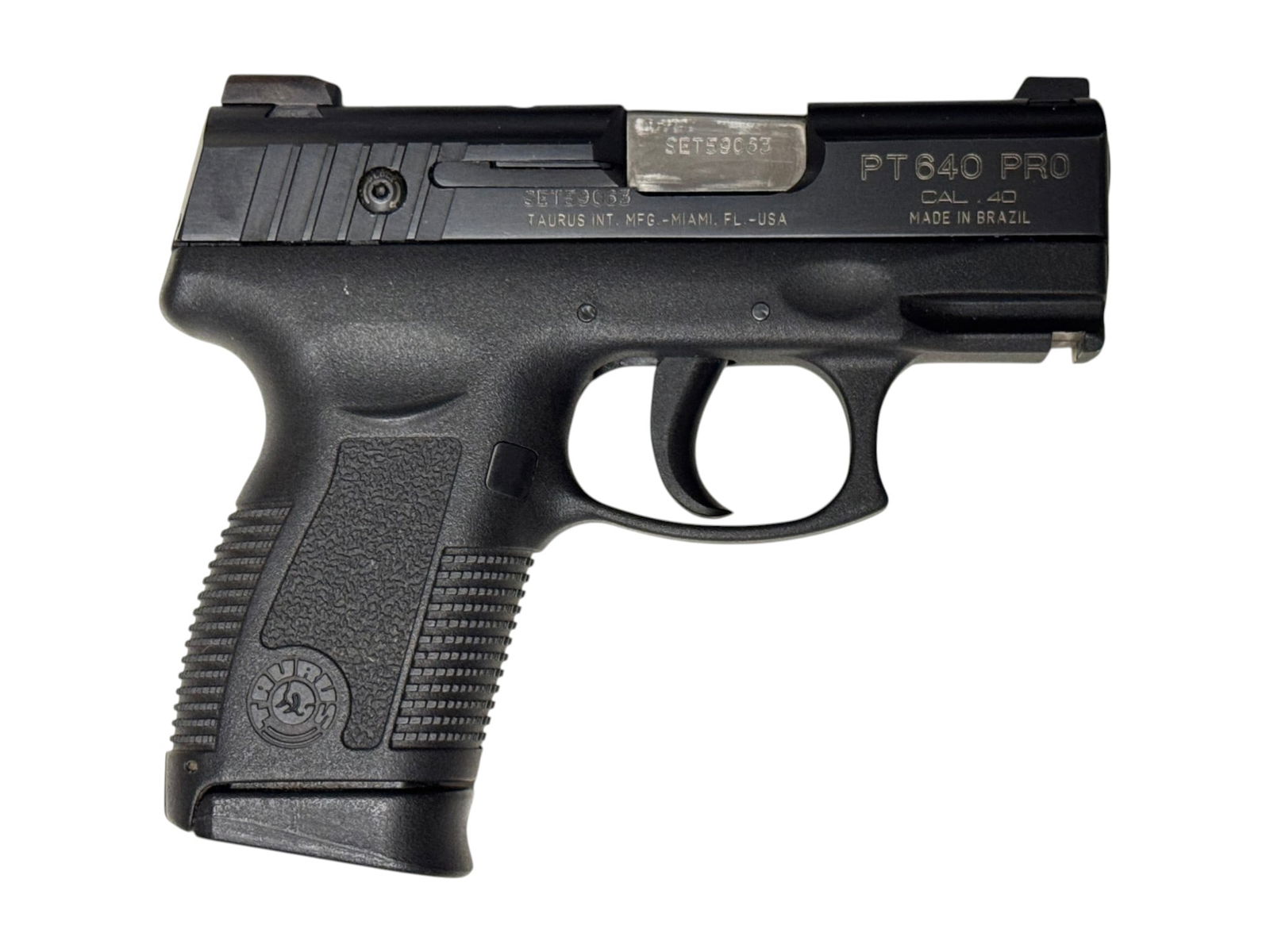 Excellent Taurus PT 640 PRO .40 S&W Semi-Automatic Pistol in Case - 3