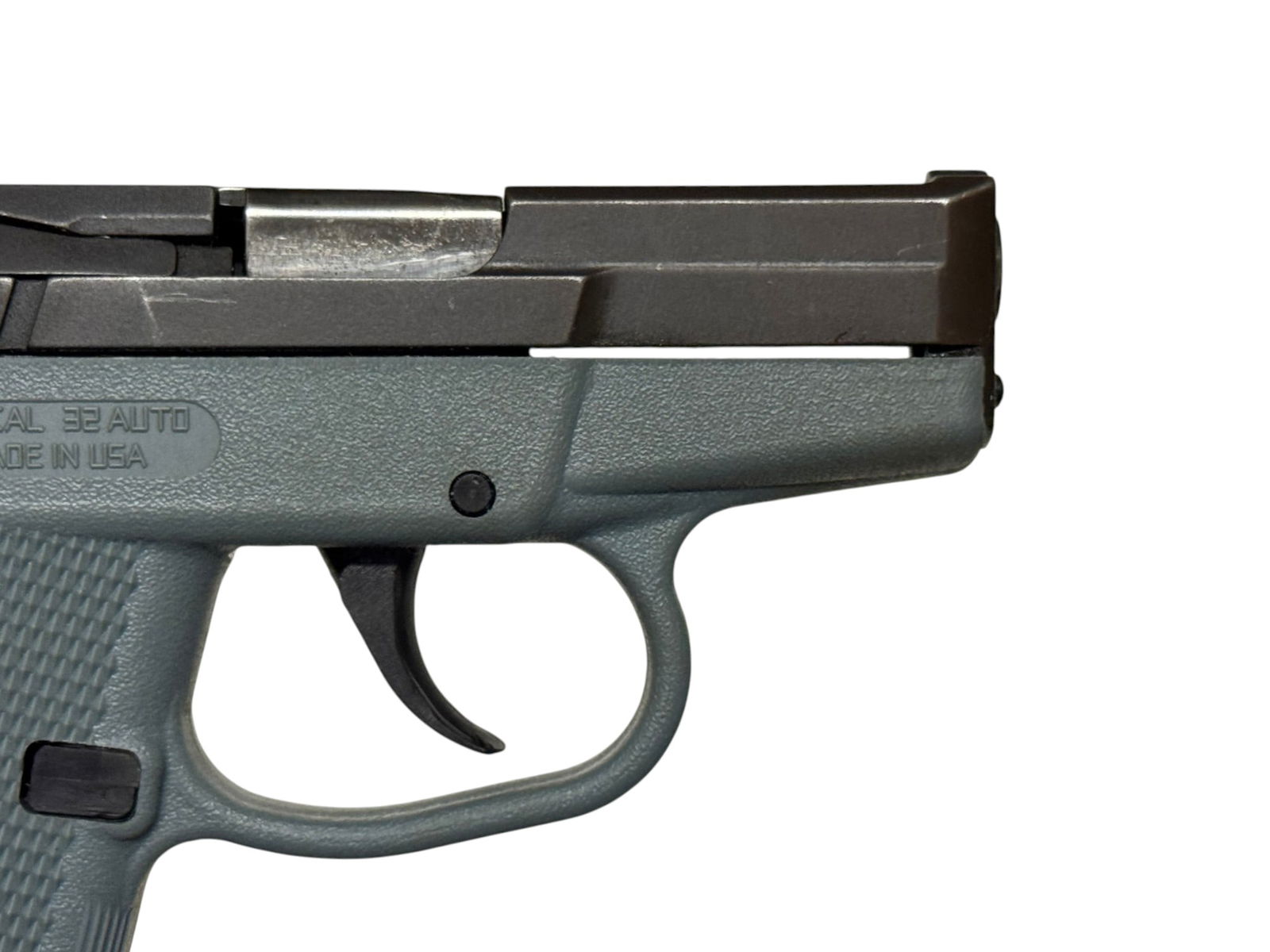 Excellent Kel-Tec P-32 Semi-Automatic .32 AUTO Pistol in Case - 6