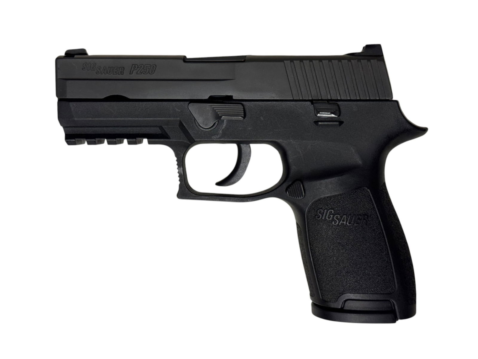 Excellent Sig Sauer P250 Comapct 9mm Semi-Automatic Pistol in Case - 3