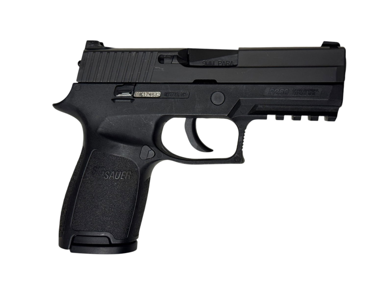 Excellent Sig Sauer P250 Comapct 9mm Semi-Automatic Pistol in Case - 4