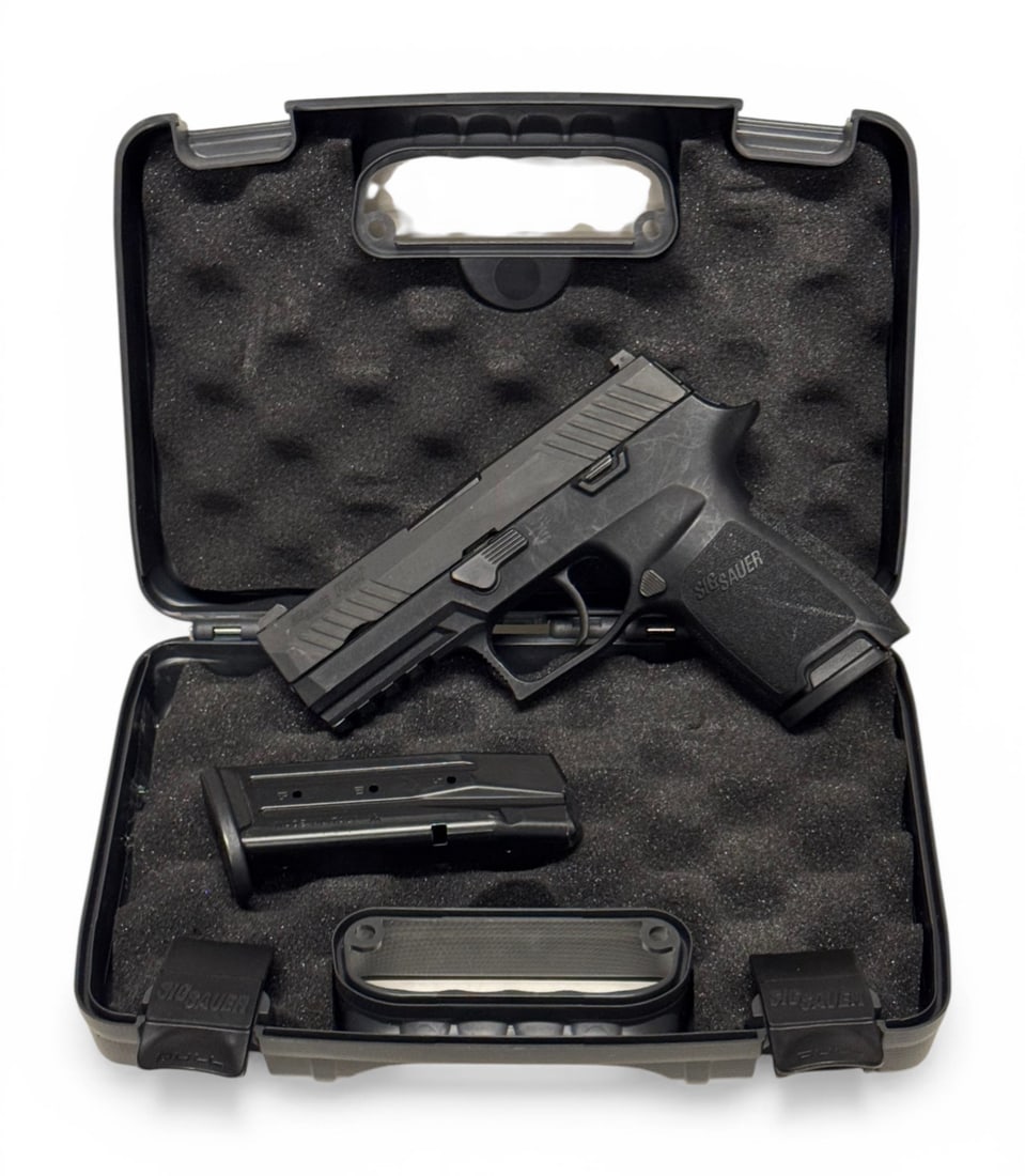 Sig Sauer P320 Semi-Automatic Pistol in Case: S#: 58J287121 | Model: 320C-9-B | 3.9" Barrel, Contrast Sights, Modular Polymer Grip, Rail | Comes in factory hard case with matching label, Lock and (2) 15rd. Magazines |||| CONDITION: Very good,