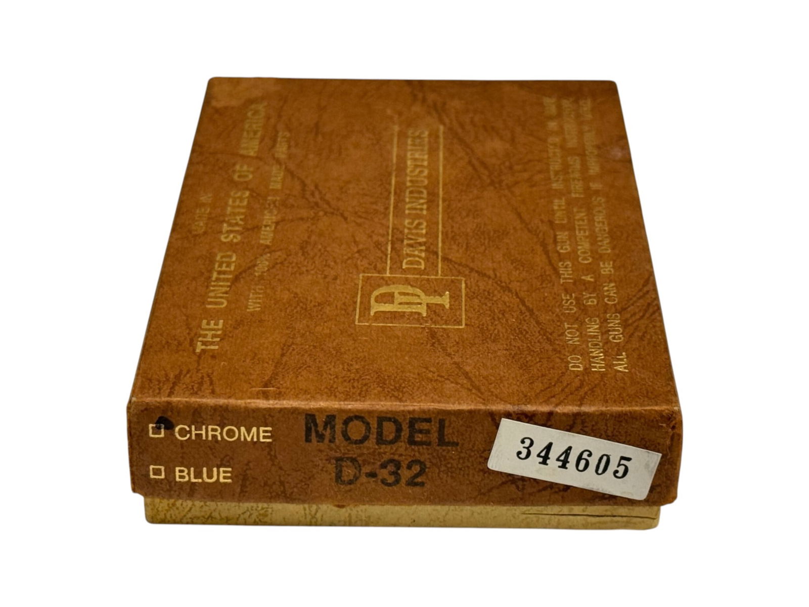 LNIB Davis Industries D-32 Chrome .32 AUTO Pocket Pistol Derringer - 11