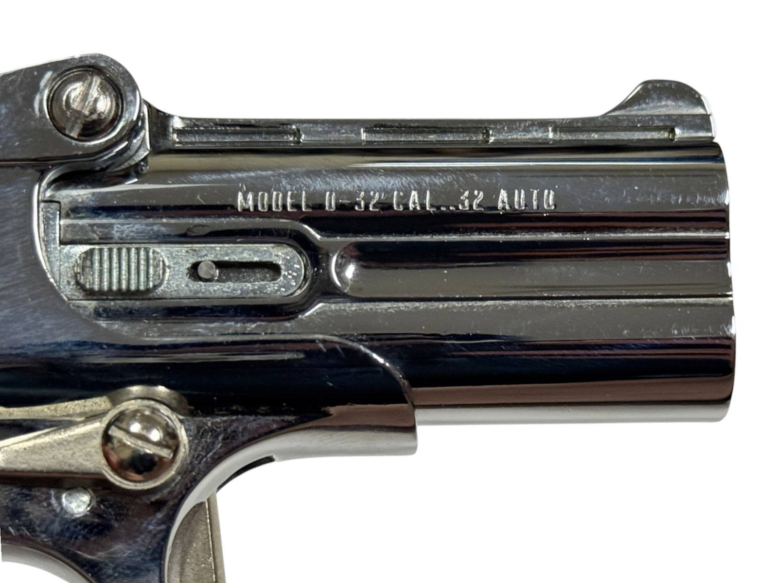 LNIB Davis Industries D-32 Chrome .32 AUTO Pocket Pistol Derringer - 5