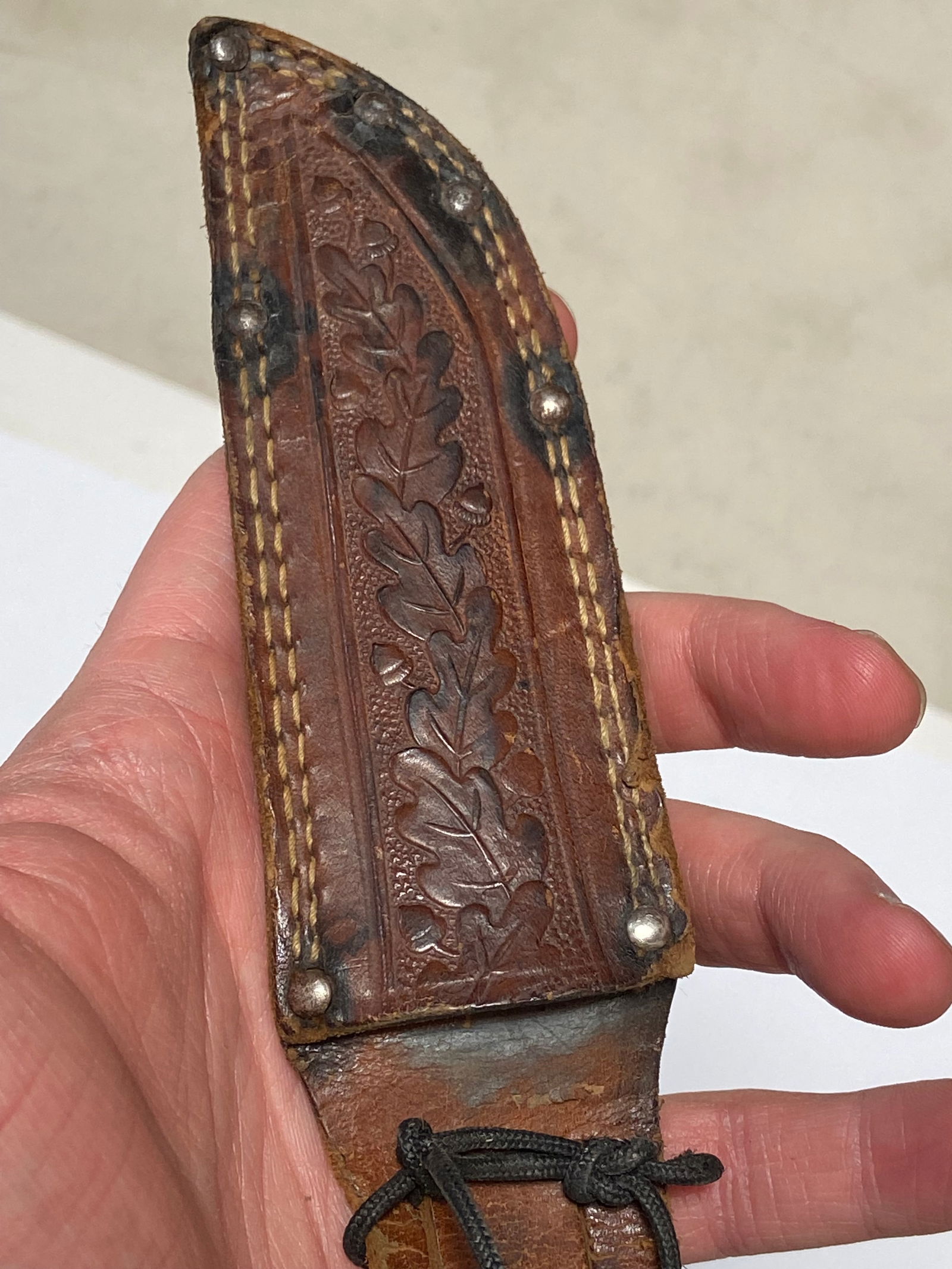 Western Boulder COLG Patent Fixed Blade Knife in Leather Sheathe - 5