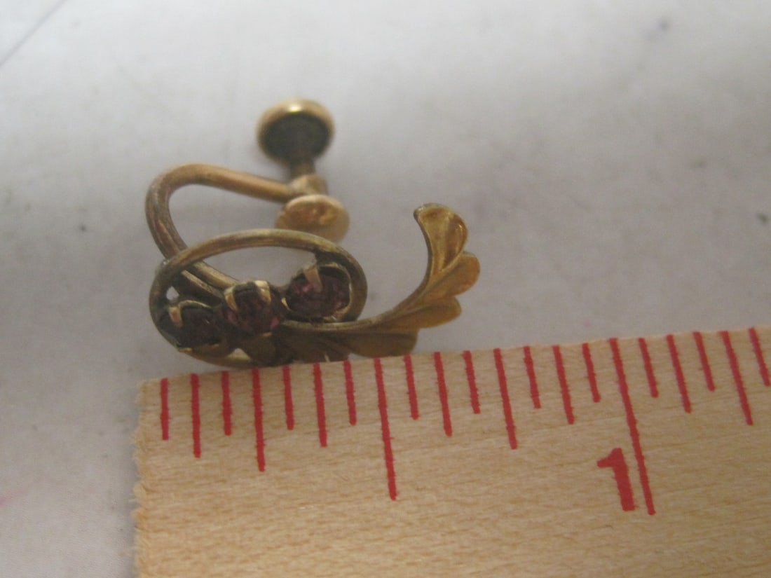 Vintage CT Gold Filled Screwback Earrings with Purple Stones - 5
