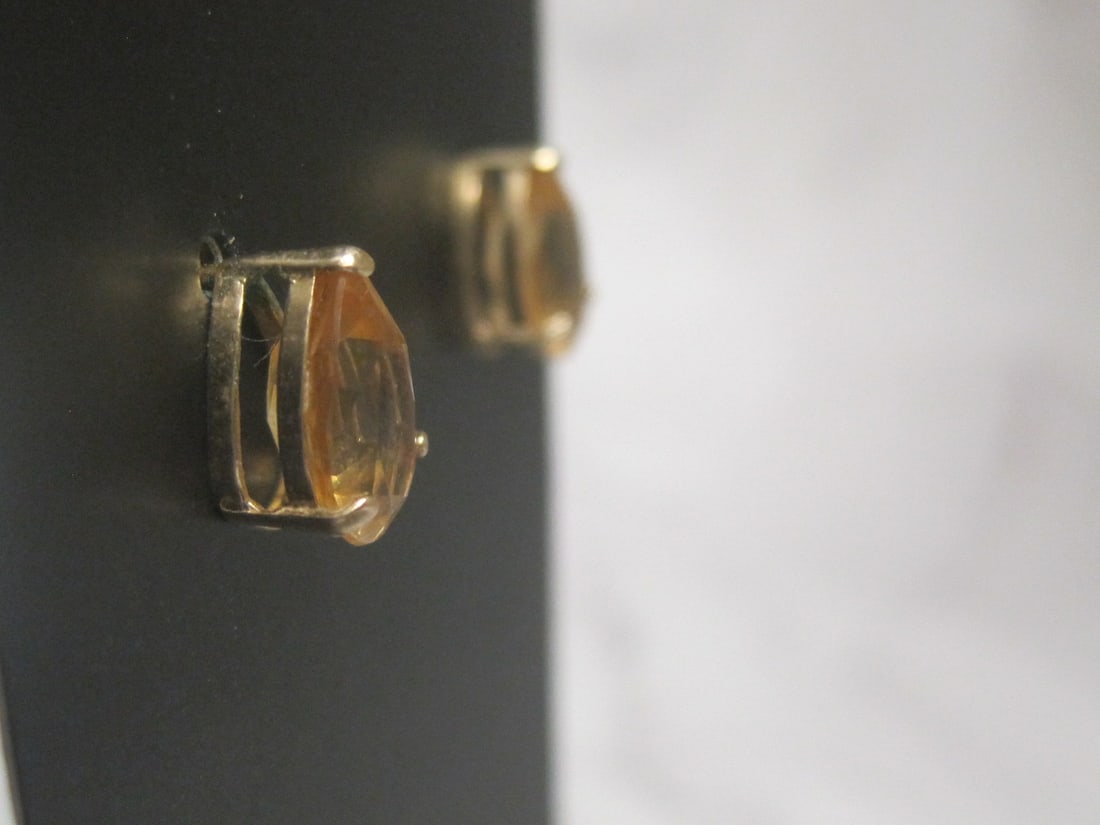 14k Gold Pear-shaped Citrine Earrings - 3