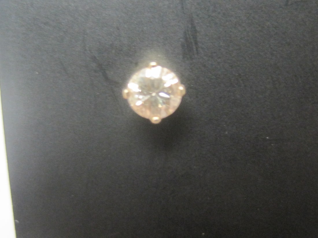 14k Gold Diamond Stud Earrings - 2