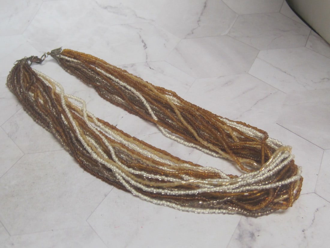 18" Multi-Strand Breaded Necklace: . 