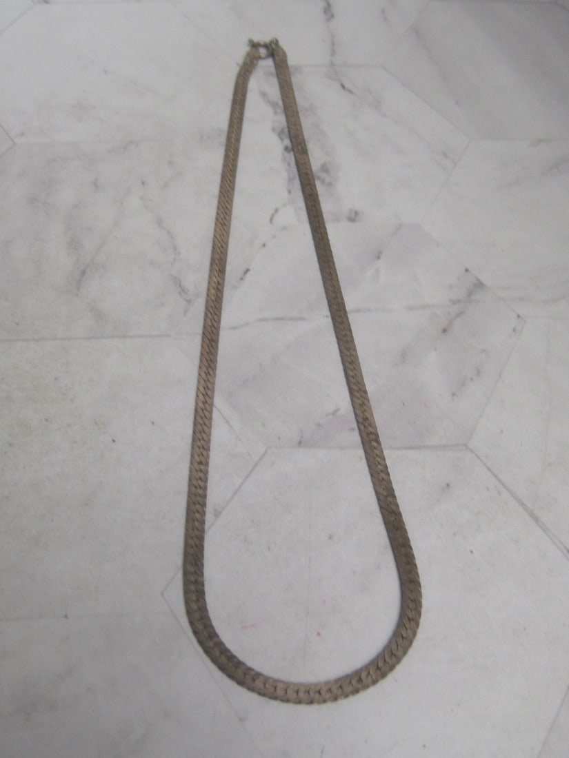 16" Sterling Silver Herringbone Chain: Weighs 11.5 grams 