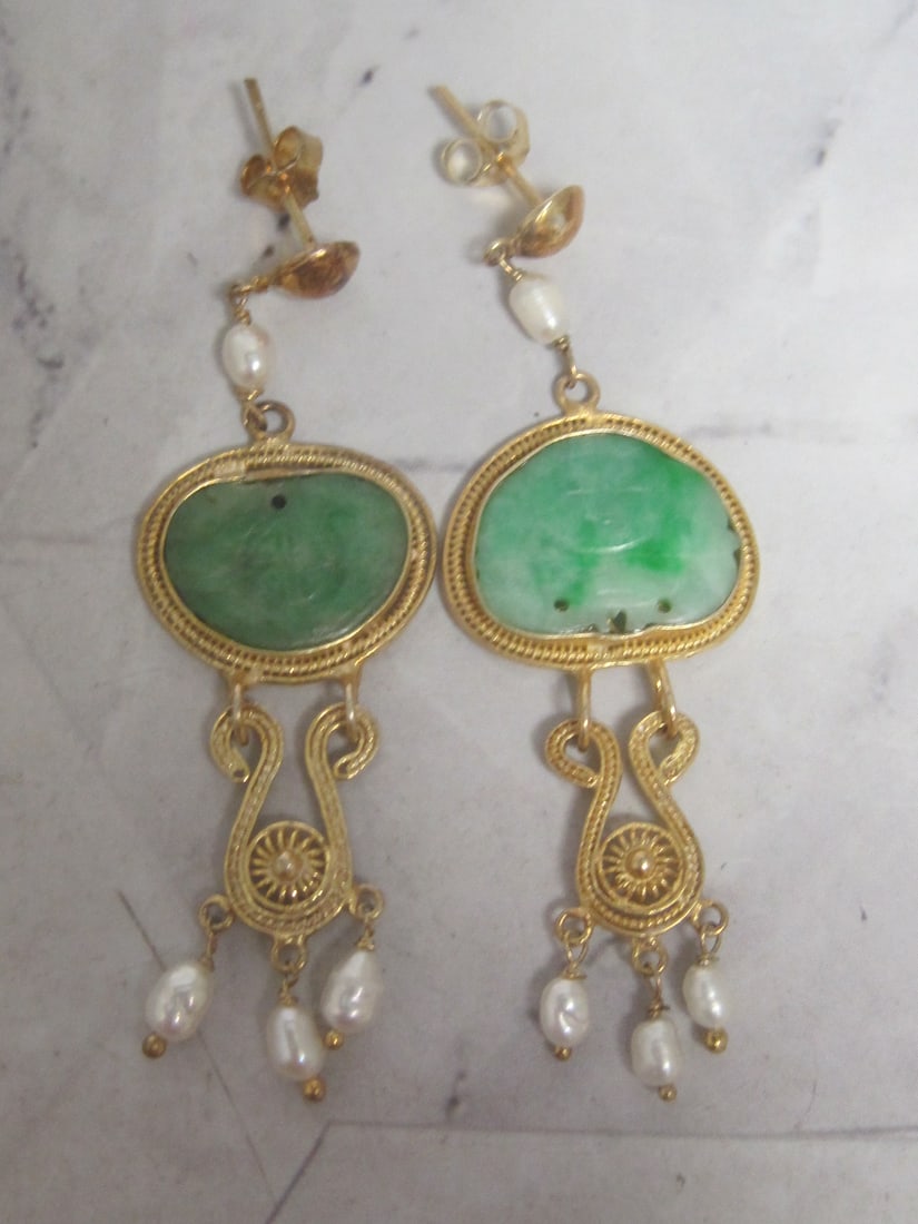 Sterling Silver Vermeil Carved Jade & Pearl Earrings: Weighs 5.9 grams 