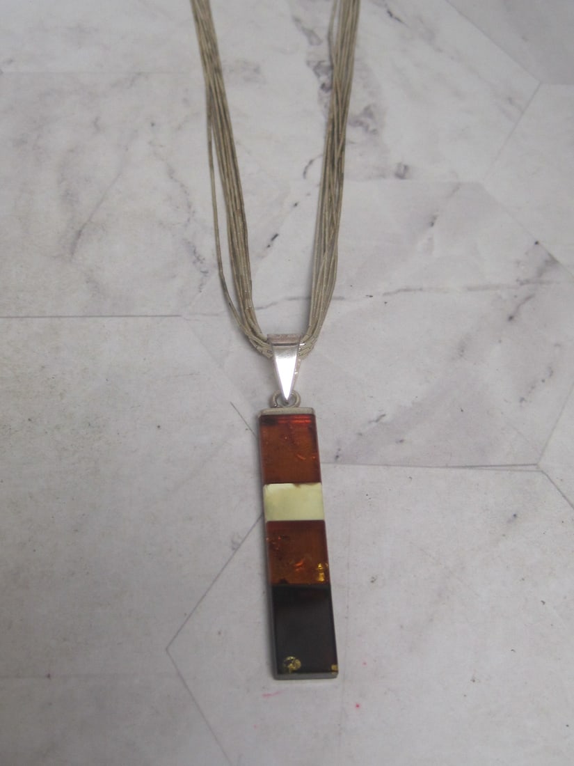 Sterling Silver Multi-Strand Liquid Silver Necklace with Amber Pendant: Weighs 17.8 grams 