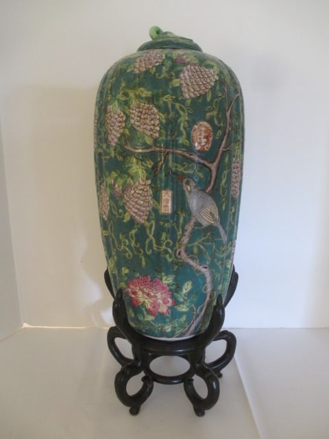 Signed Chinese Bird/Lotus Design Lidded Melon Vase with Wood Stand: Vase 15"h, talon form wood stand 7"h(tip of talon) stand has 4 1/4"h rise 