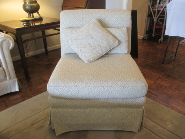 Professionally Tailored Rolled Back Slipper Chair with Matching Accent Pillows (1 of 7)