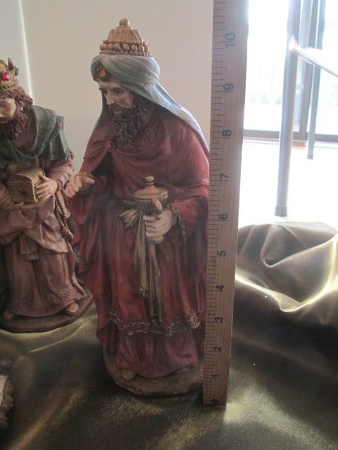 Handpainted 7 Piece Nativity Set with Gem Accents in Original Box - 6