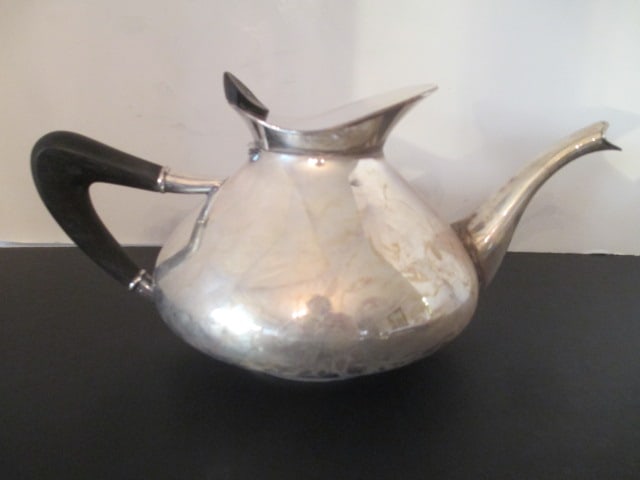 Wilhelm Theodor Binder 925 Sterling Art Nouveau Coffee Pot, Teapot and Two Creamers - 9