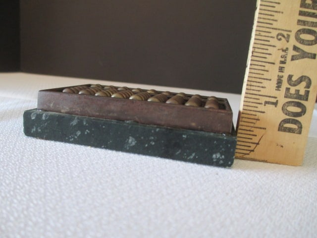 Chinese Porcelain Trinket Box, Plate, Cachepot and Abacus Paperweight - 14