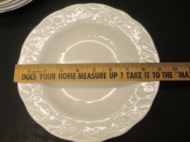 Wedgwood "Strawberry and Vine" Bone China Bowls - 4