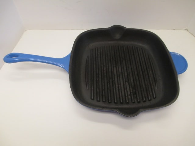 Enamel Over Cast Iron Grill Pan: 12" square 