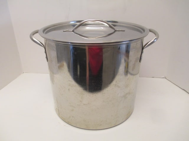 Stainless Lidded Stock Pot: 11"dia x 9 1/2"h 