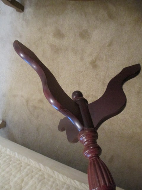 Small Pie Crust Accent Table - 5