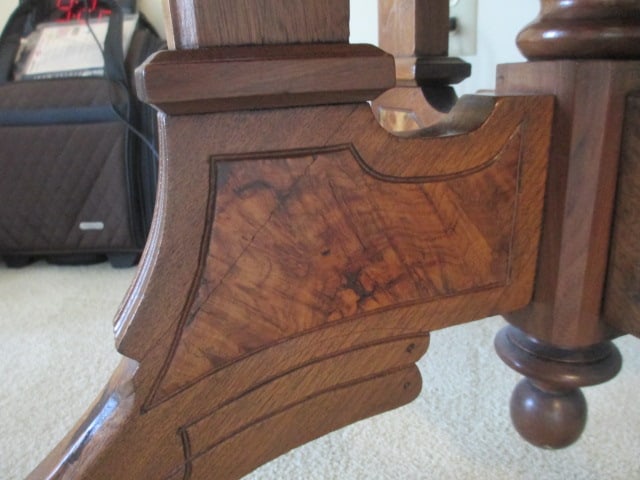 Antique Maysville Victorian Table with Drawer - 12