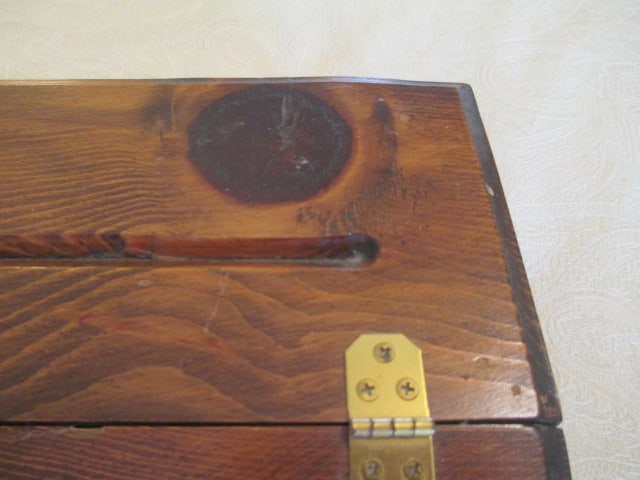 Pine Hand Made Slant Top Valet Dresser Box - 7