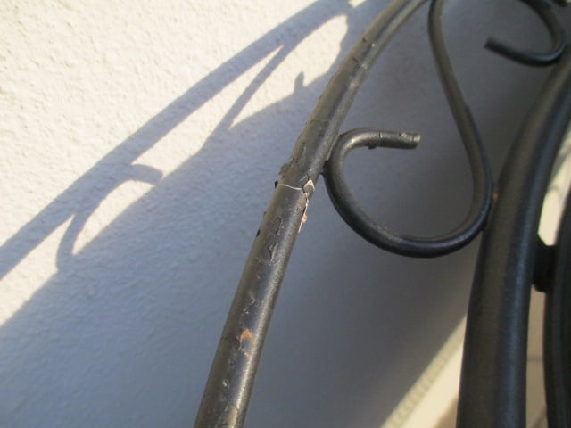 Black Metal Mesh Barrel Back Bench and Round Coffee Table - 14