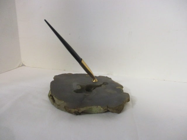 Vintage Polished Agate Stone Desk Pen Holder: 7 1/2" x 8 1/4" 