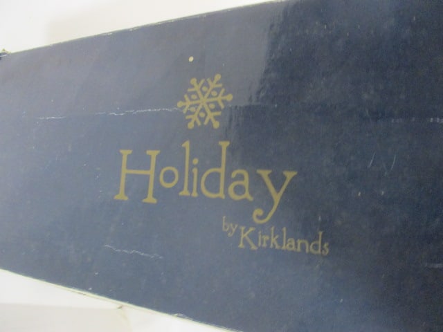 Holiday by Kirklands "Church Carolers" Lighted Bisque Sculpture in Original Box - 3