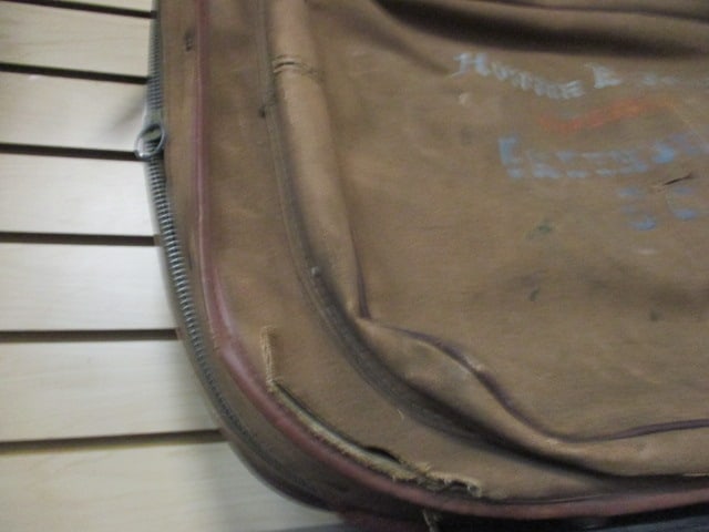 WWII Greenville, SC Native Soldier's Handpainted Pin-Up Girl Garment Bag Suitcase - 11