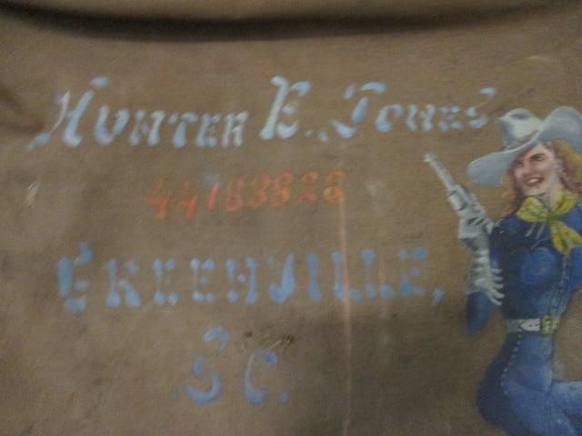 WWII Greenville, SC Native Soldier's Handpainted Pin-Up Girl Garment Bag Suitcase - 9