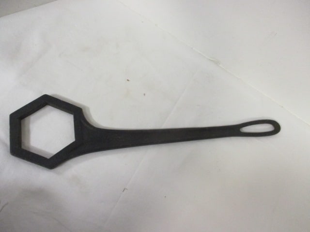 Antique Wheel Hub Wrench: 20 1/2" 