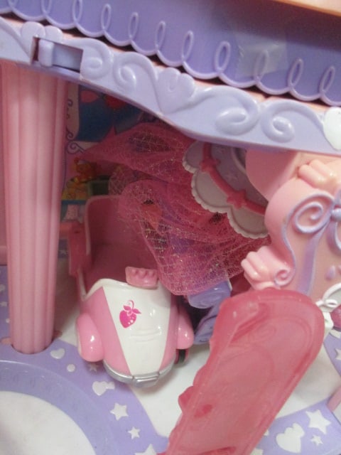 Hasbro My Little Pony "Crystal Rainbow Castle" and Accessories Playset - 8