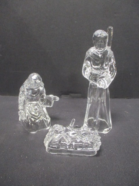 Mikasa "Rejoice Nativity" 3-Piece Nativity Figurines: 3 1/4" to 7" 