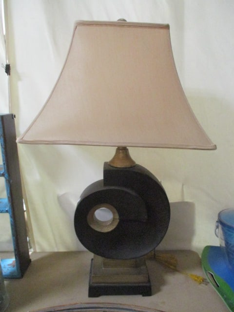 3 Tone Concentrical Design Table Lamp (1 of 7)