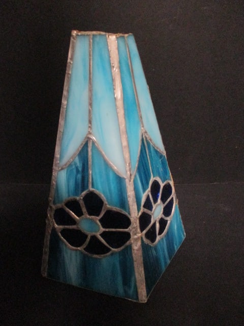 Leaded Slag Glass Shade: 9"h 