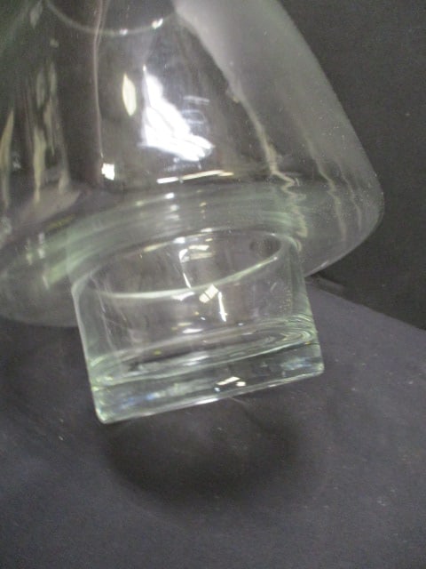 Large Tapered Design Crystal Footed Vase - 3